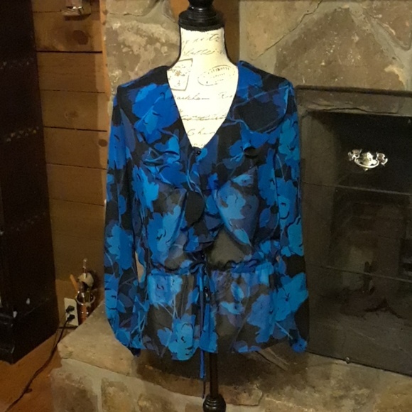 Cache Tops - SALE!! Cache floral blouse